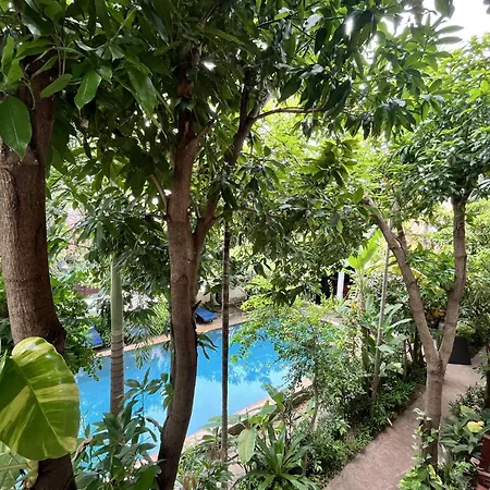 Lika\'S Family Homestay & Pool Villa
