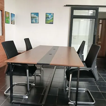 Lika\'S Family Homestay & Pool Villa